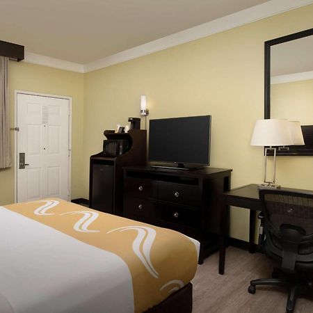 Quality Inn & Suites Gallup I-40 Exit 20 エクステリア 写真